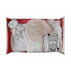 Coffret naissance rose composé d'un pyjama, un bonnet naissance et un doudou