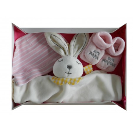 Coffret naissance fille: bonnet naissance , chaussons naissance et doudou lapin